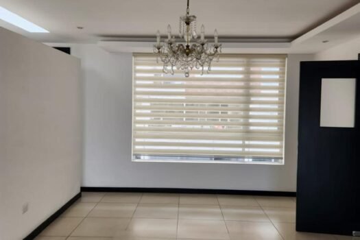 DEPARTAMENTO 280m² CUMBAYÁ