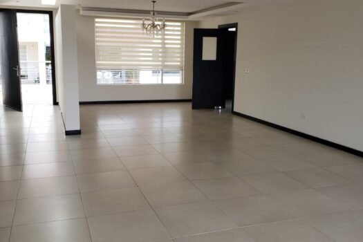 DEPARTAMENTO 280m² CUMBAYÁ