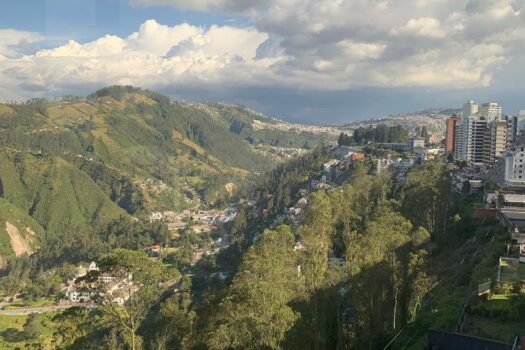 DEPARTAMENTO 200m² GONZÁLEZ SUÁREZ