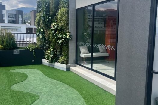 DEPARTAMENTO 95m² CUMBAYÁ