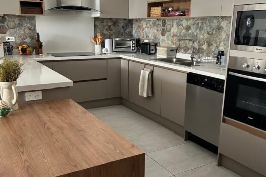 DEPARTAMENTO 171m² TUMBACO