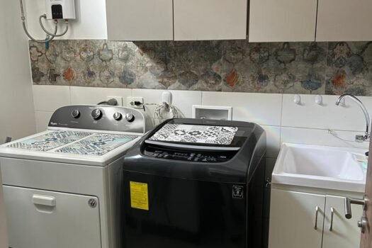 DEPARTAMENTO 171m² TUMBACO