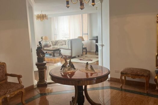 DEPARTAMENTO 275m² QUITO TENIS