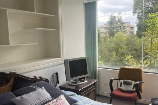 DEPARTAMENTO 275m² QUITO TENIS