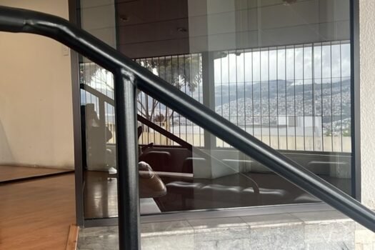 BODEGA 2860m² ELOY ALFARO