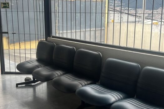 BODEGA 2860m² ELOY ALFARO