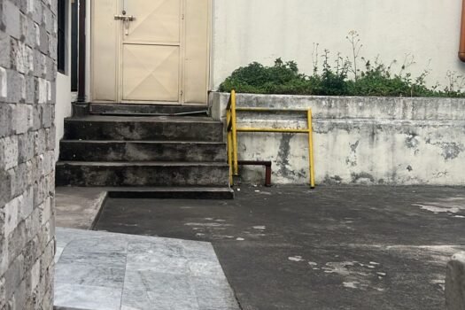 BODEGA 2860m² ELOY ALFARO