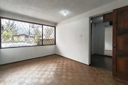 CASA 480m² BATÁN